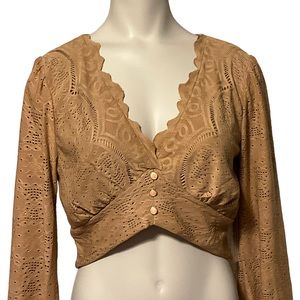URBAN ROMANTICS sz Large Juniors Crop Top Deep V Neck Long Sleeves Eyelets Tan